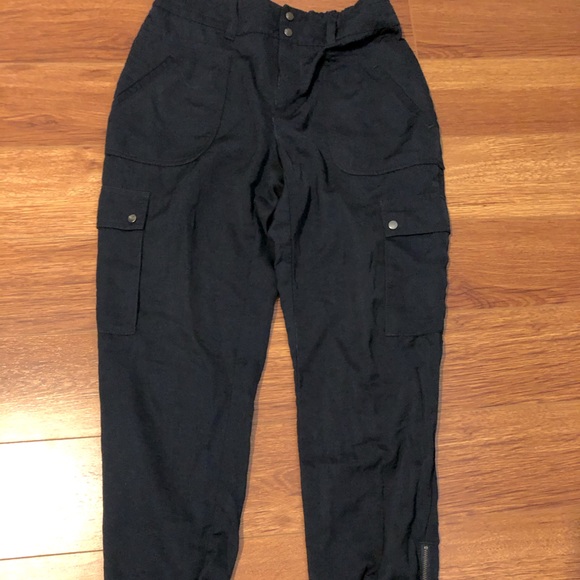 navy blue cargo jogger pants